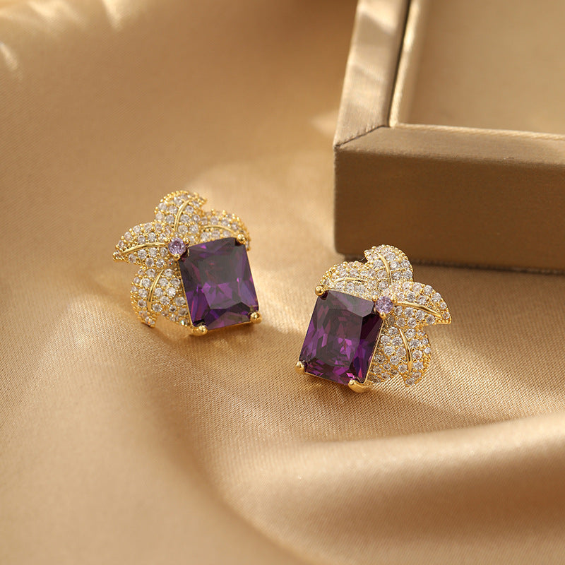 2025 S925 Silver Needle Earrings: Light Luxury, High-End, Super Flash Square Zircon